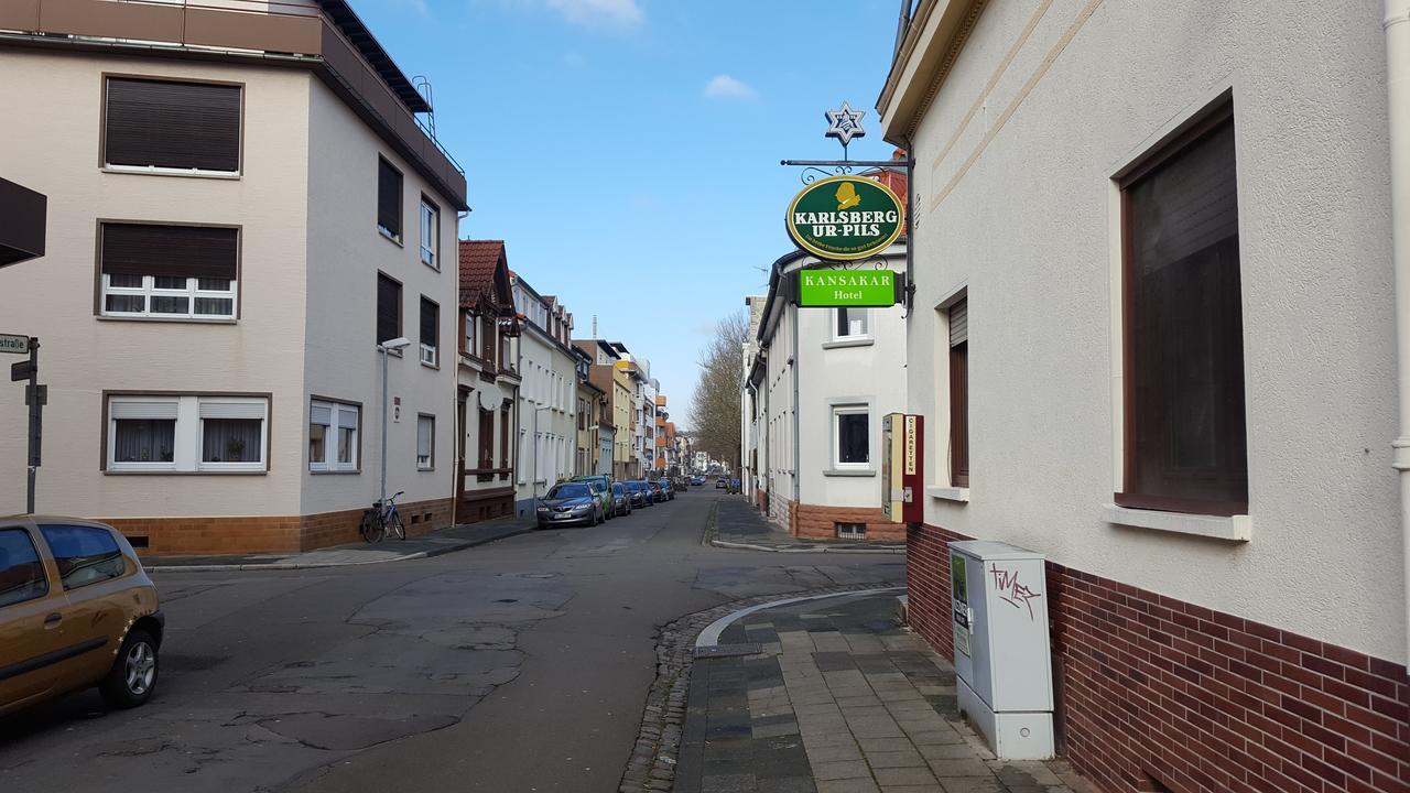 Kansakar Hotel Kaiserslautern Exteriör bild
